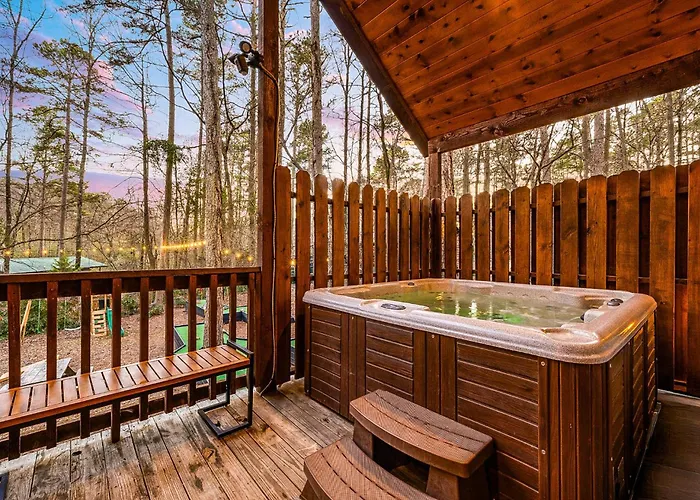 Close To Lake Putt Putt, Pool Table, Play Set